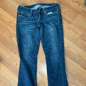 American Eagle Skinny Kick Jeans